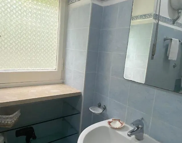 Striano - - Garden&art Pensión 4*