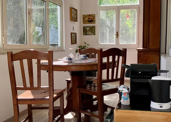 Striano - - Garden&art 4*