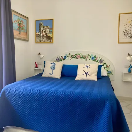 Πανσιόν Striano Boutique